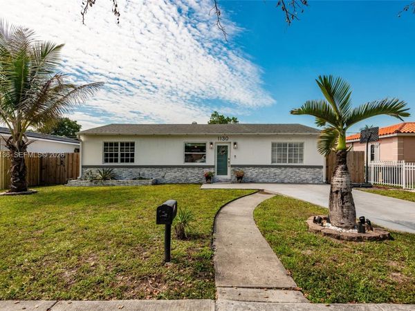 1130 NE 143rd St , North Miami, FL 33161