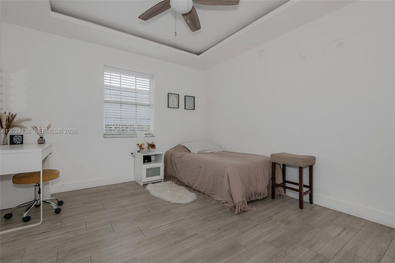 1130 NE 143rd St , North Miami, FL 33161 Photo