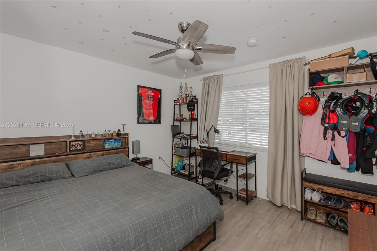 1130 NE 143rd St , North Miami, FL 33161 Photo