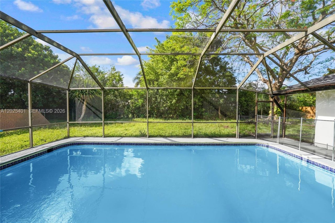 8475 NW 2nd Mnr , Coral Springs, FL 33071 Photo
