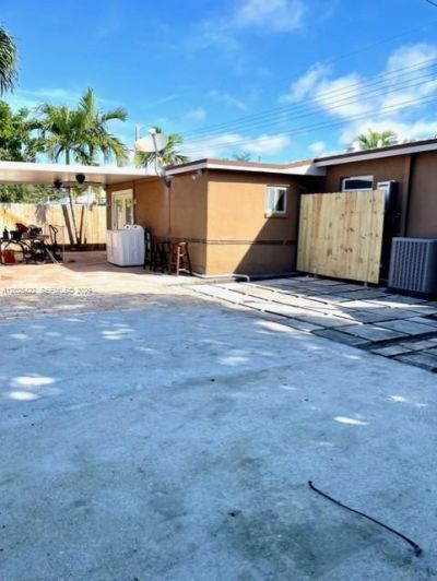 720 N 64th Ave , Hollywood, FL 33024 Photo