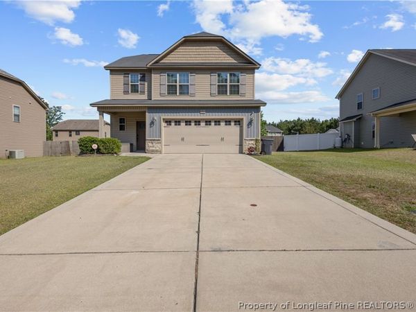 4553 Headwind Drive , Fayetteville, NC 28306