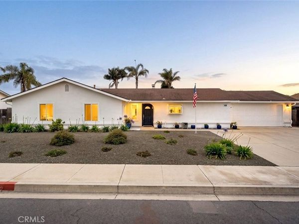 1520 Baden Avenue, Grover Beach, CA 93433