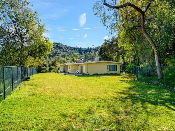 3770 Hillway Drive, Glendale, CA 91208