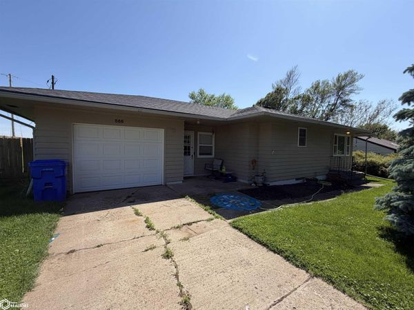 566 6th Street S, Charter Oak, IA 51439