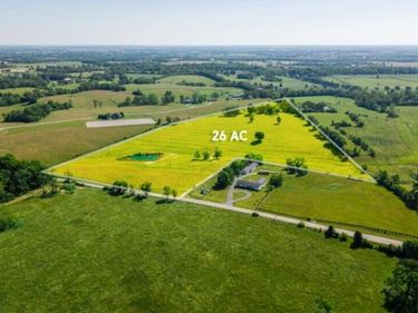 2083 Clintonville Road, Paris, KY 40361
