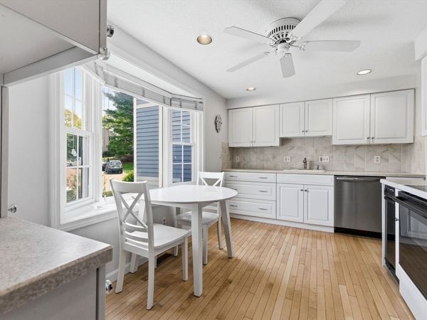 27 Fairway Circle, Unit 27, Natick, MA 01760