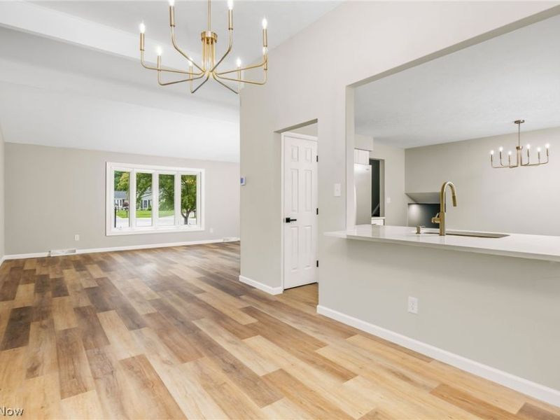20252 Birchwood Lane, Strongsville, OH 44149 Photo 12