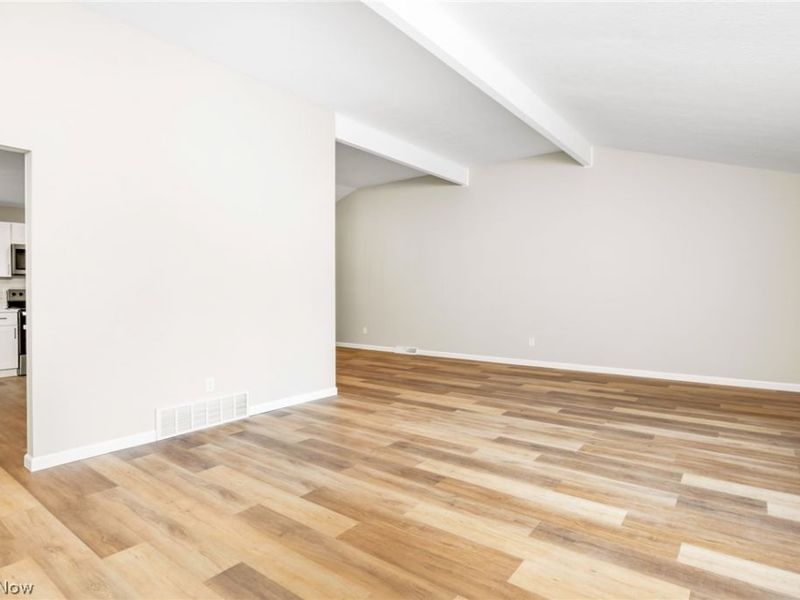 20252 Birchwood Lane, Strongsville, OH 44149 Photo 7