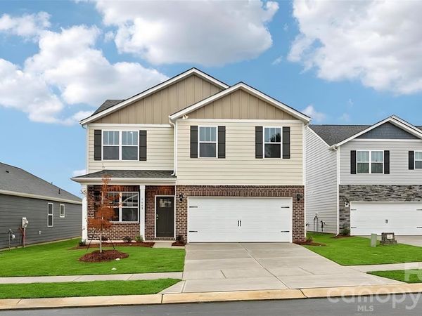 7648 Bainbridge Road , Sherrills Ford, NC 28673