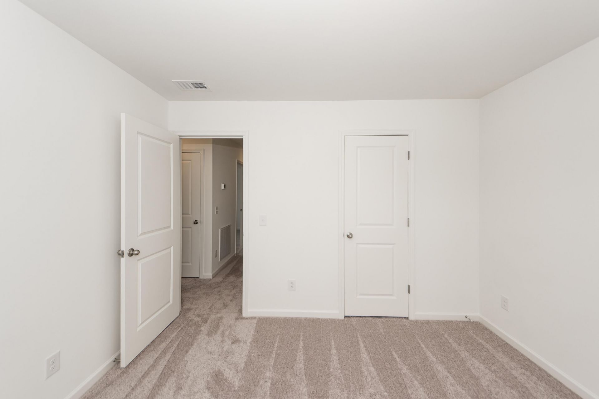 543 Polaris Way Photo 31