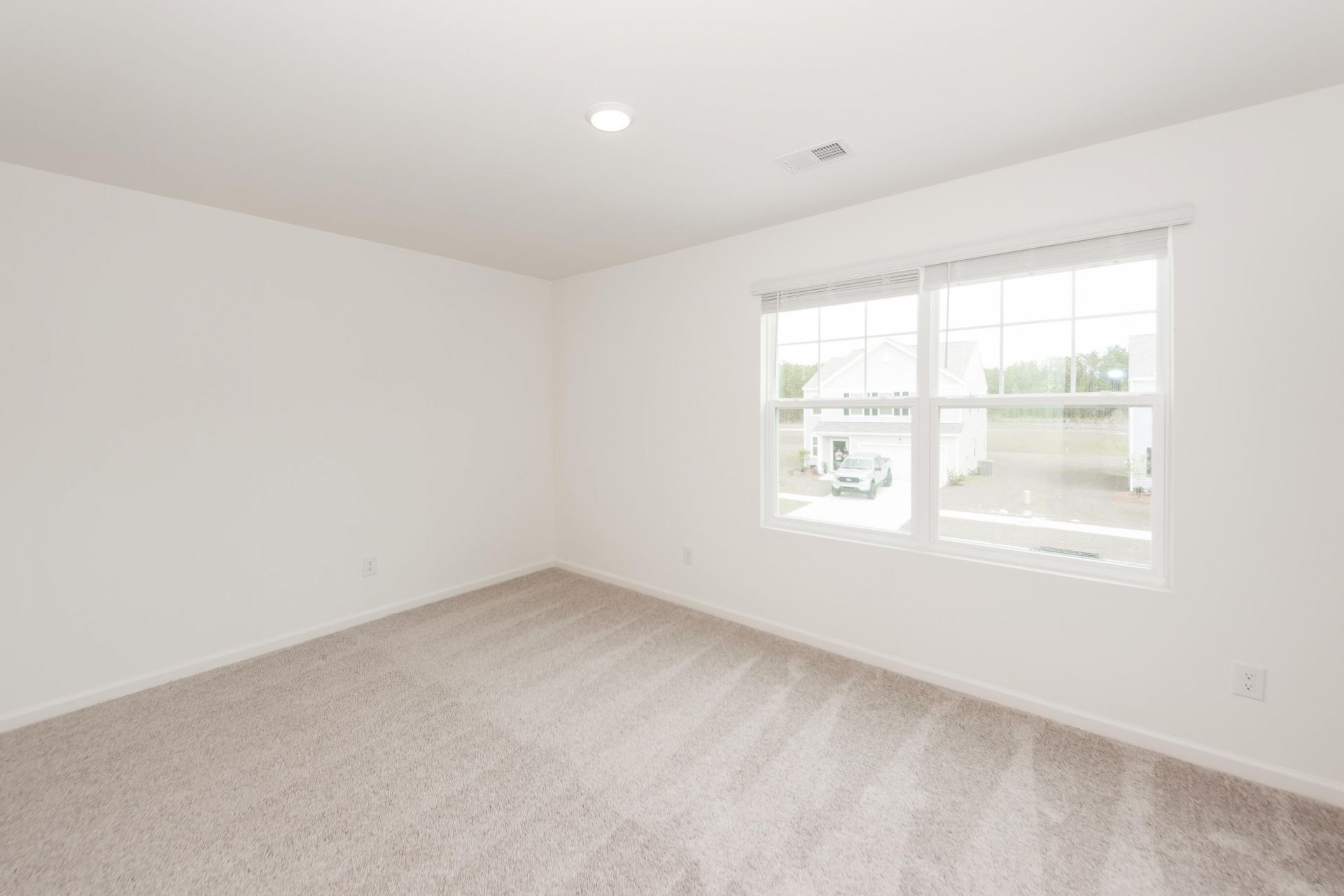 543 Polaris Way Photo 34