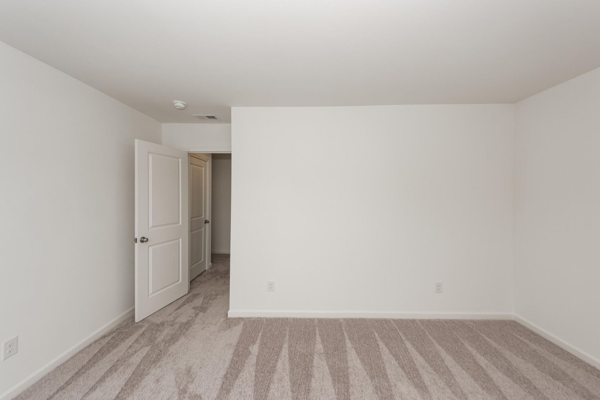 543 Polaris Way Photo 36
