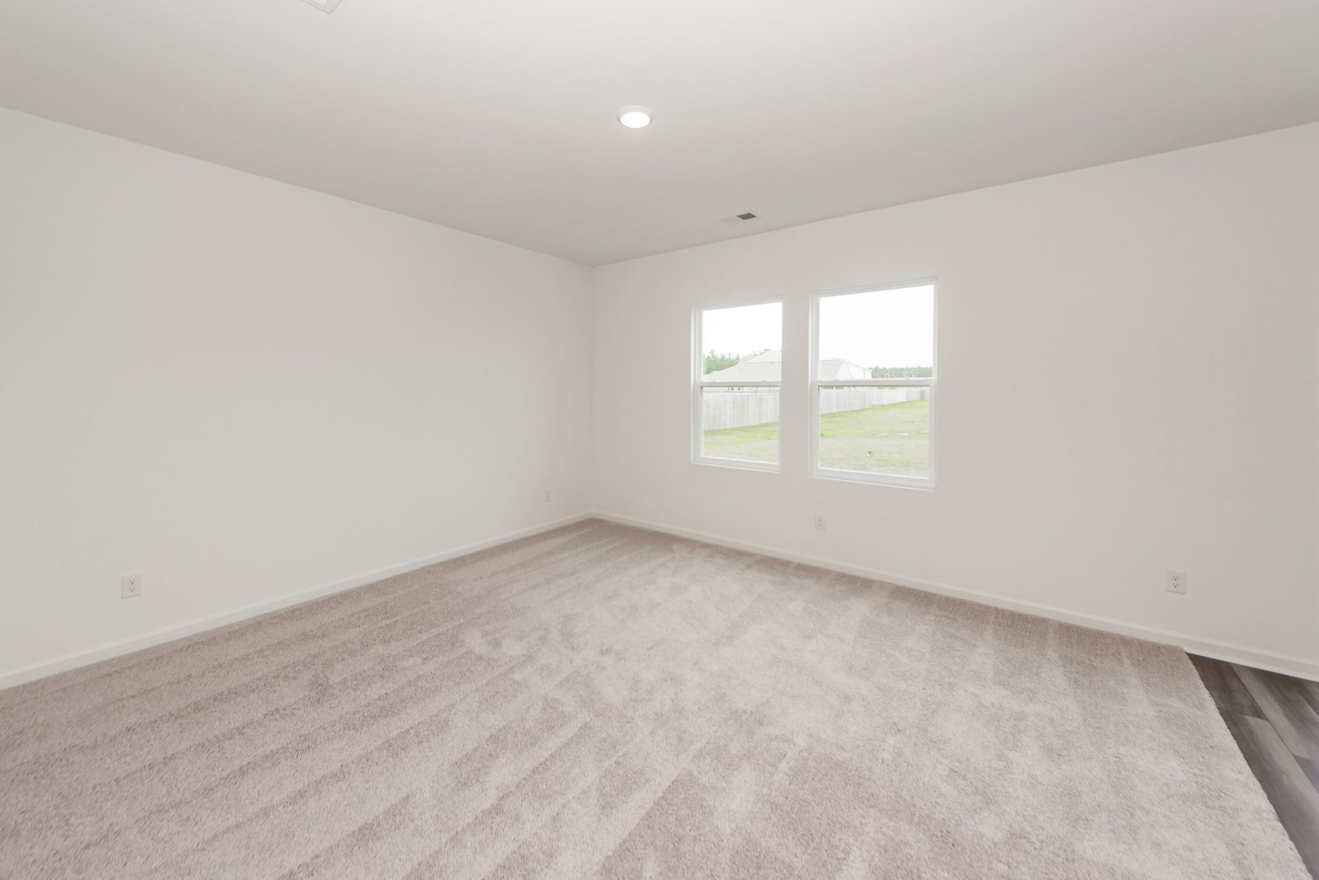 543 Polaris Way Photo 9