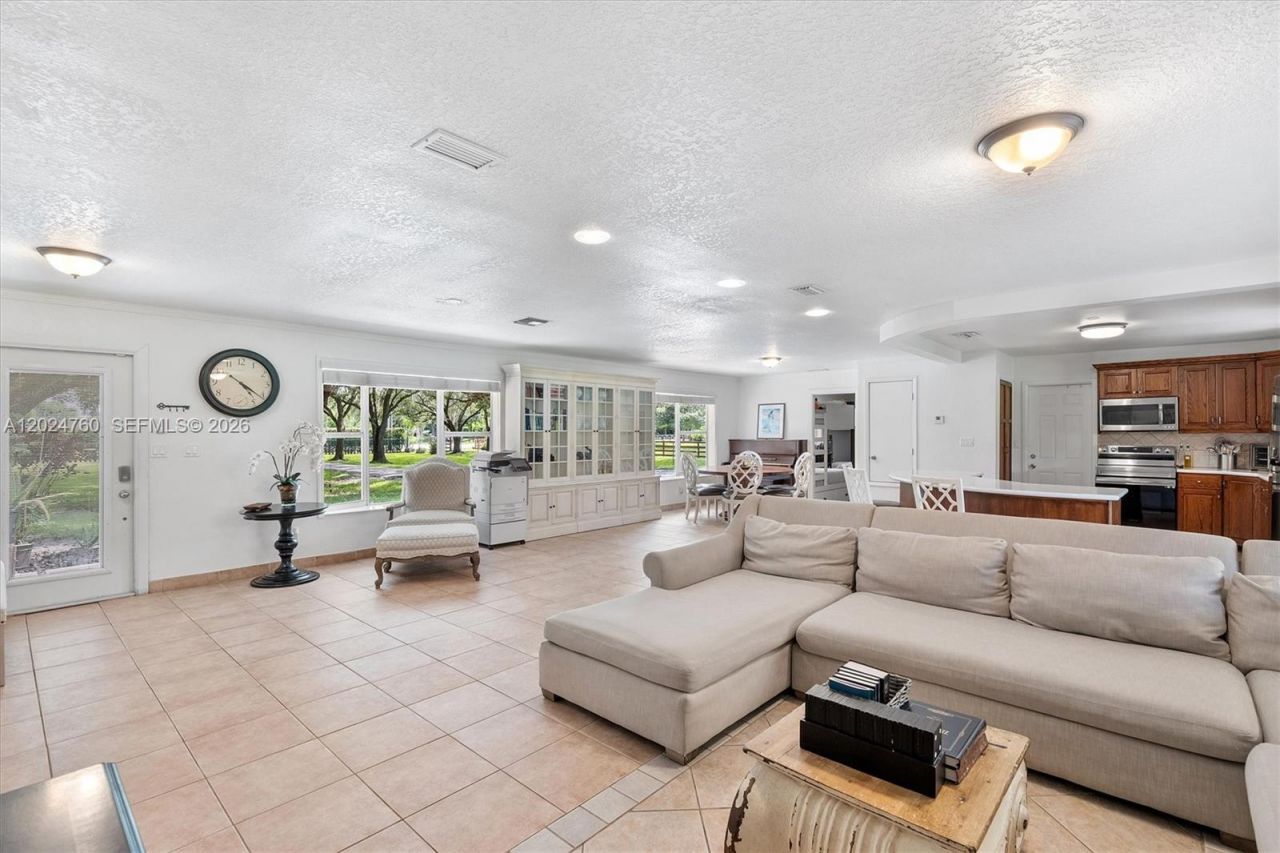 13821 Mustang Trl , Southwest Ranches, FL 33330 Photo