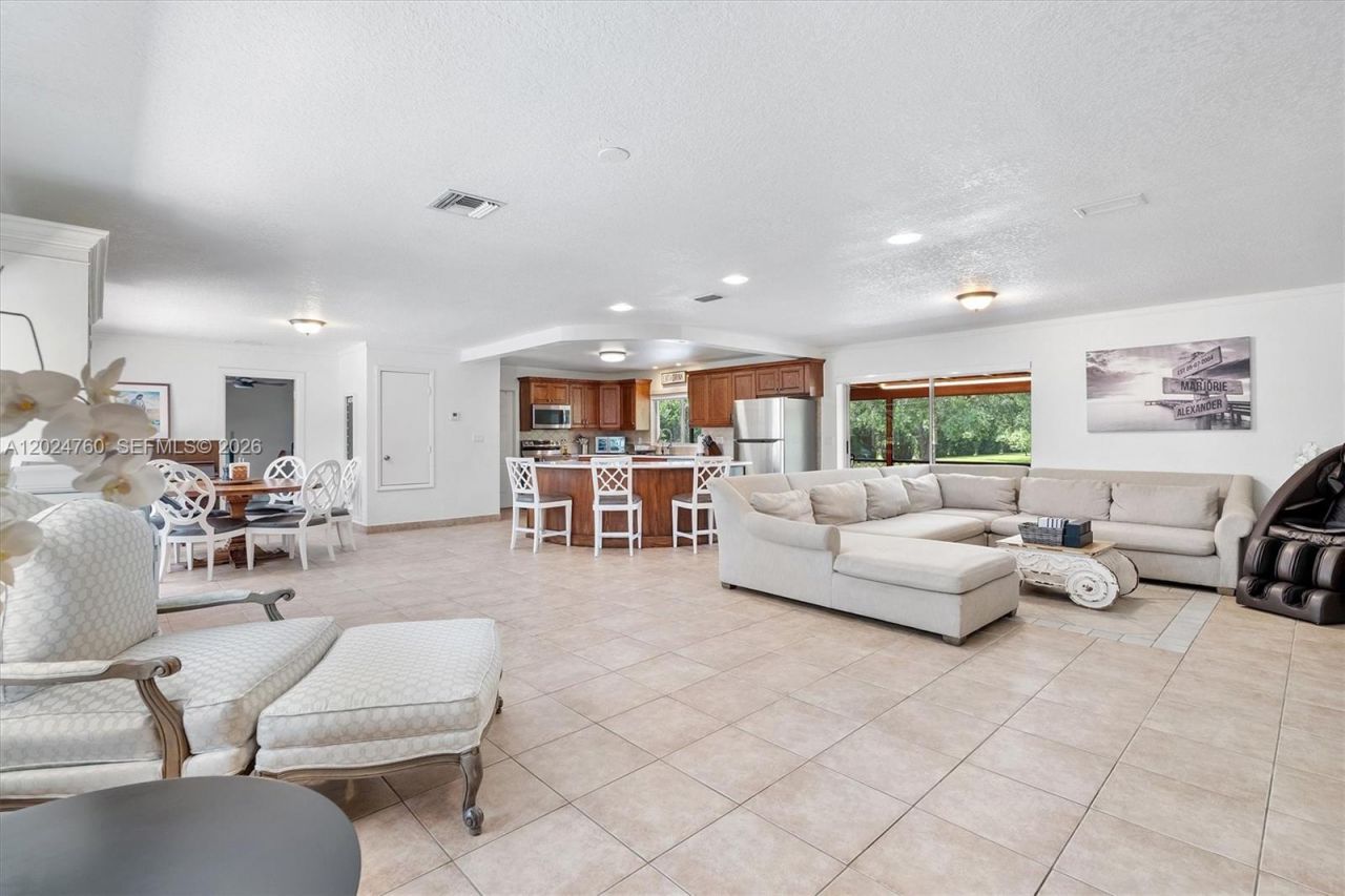 13821 Mustang Trl , Southwest Ranches, FL 33330 Photo
