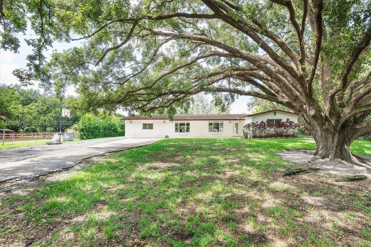 13821 Mustang Trl , Southwest Ranches, FL 33330 Photo