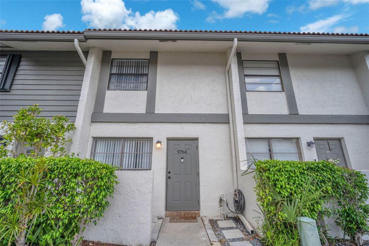 9764 NW 14th St , Unit 23, Coral Springs, FL 33071 Photo