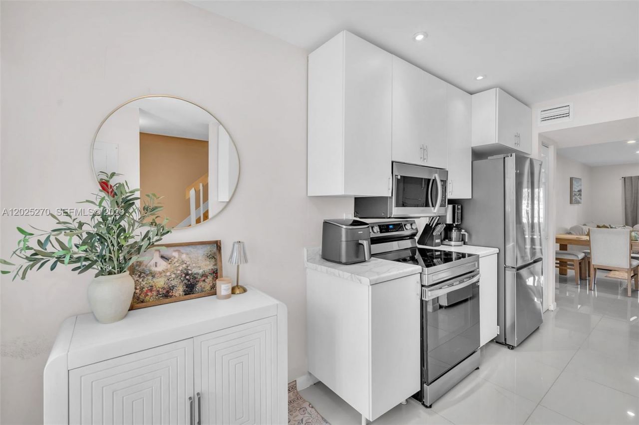 9764 NW 14th St, Unit 23, Coral Springs, FL 33071 Photo