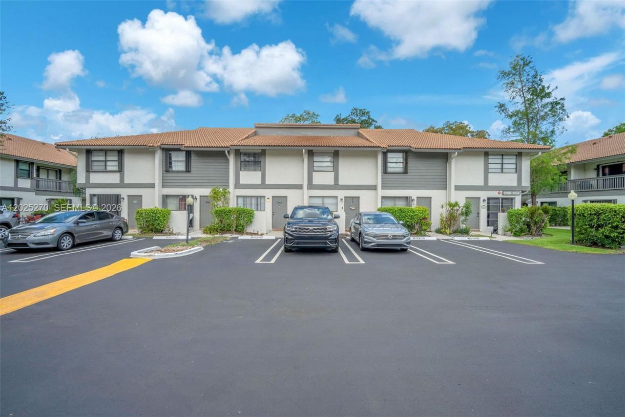 9764 NW 14th St , Unit 23, Coral Springs, FL 33071 Photo
