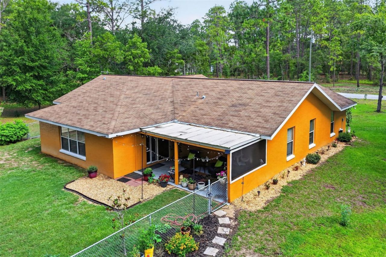 18018 SW 68th Loop, Dunnellon, FL 34432 Photo