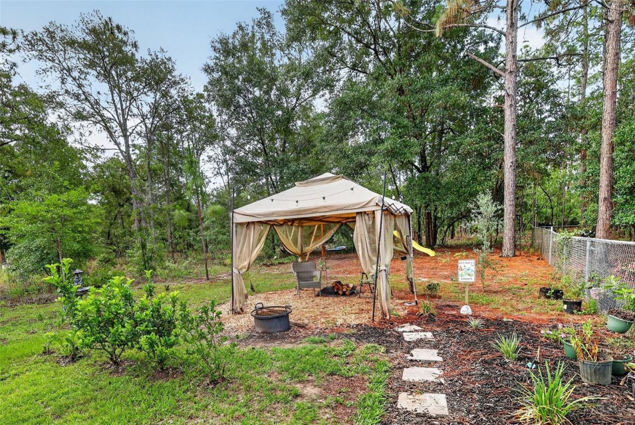 18018 SW 68th Loop, Dunnellon, FL 34432 Photo