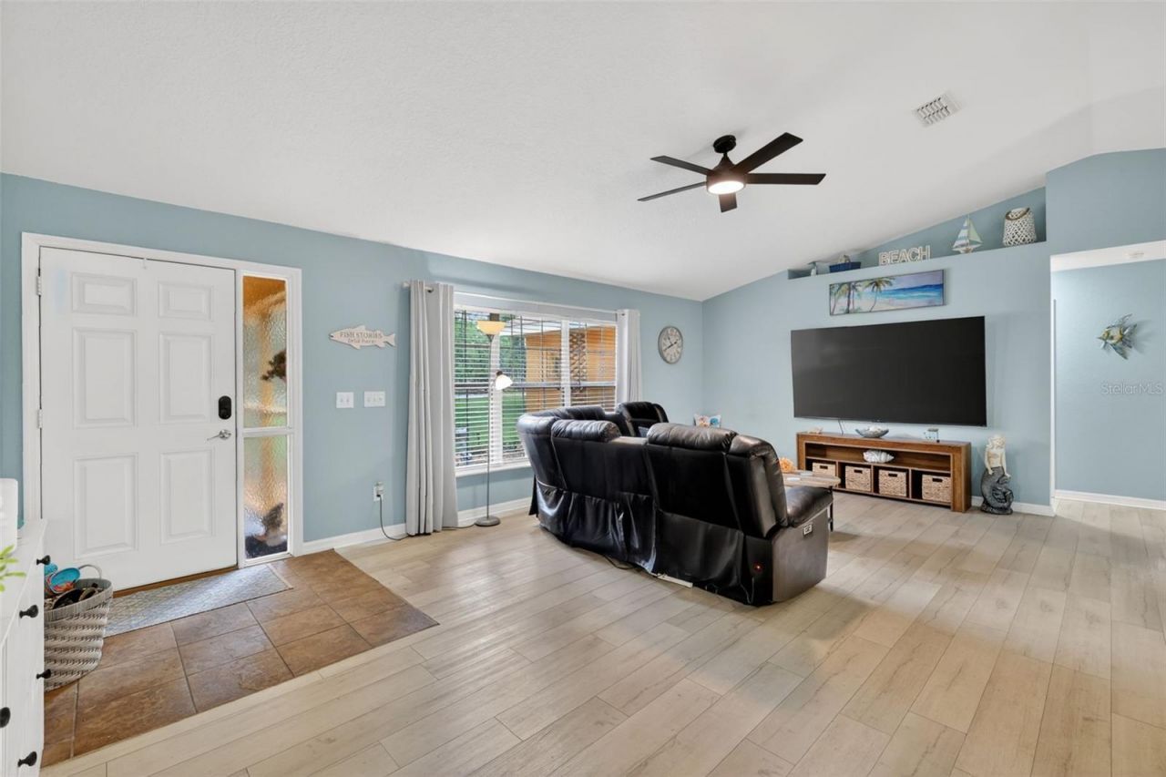 18018 SW 68th Loop, Dunnellon, FL 34432 Photo