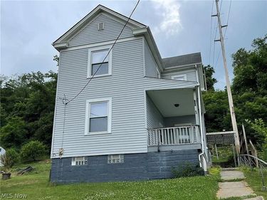213 Smithfield St., Dillonvale, OH 43917