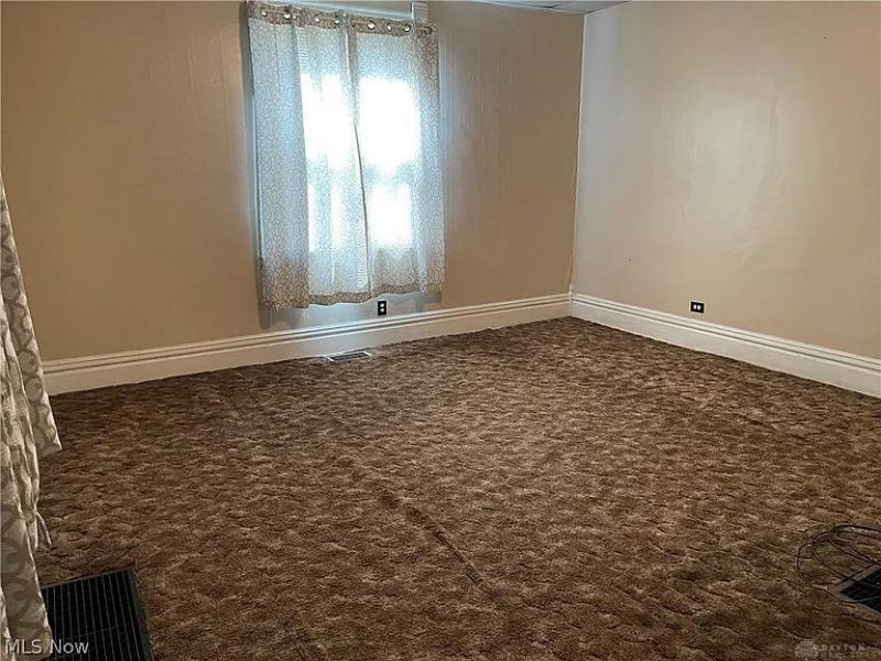 213 Smithfield St., Dillonvale, OH 43917 Photo 5