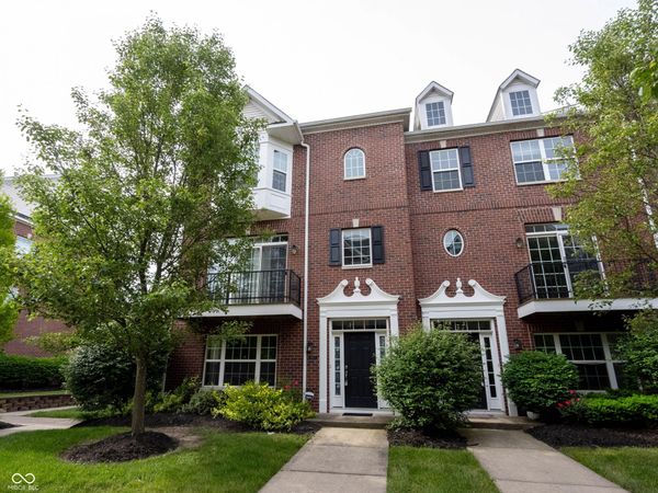 11910 Riley Drive , Unit 5, Zionsville, IN 46077