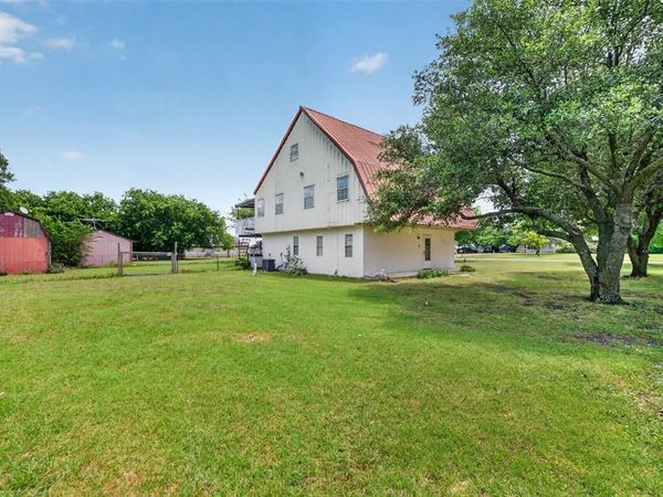 104 Bow Creek Circle , Red Oak, TX 75154