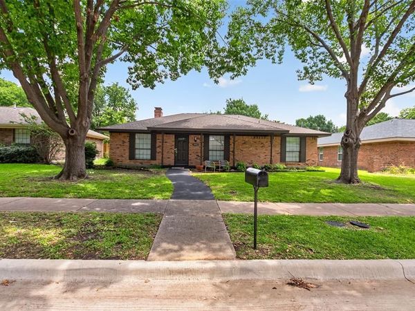 302 Gwendola Drive, McKinney, TX 75071