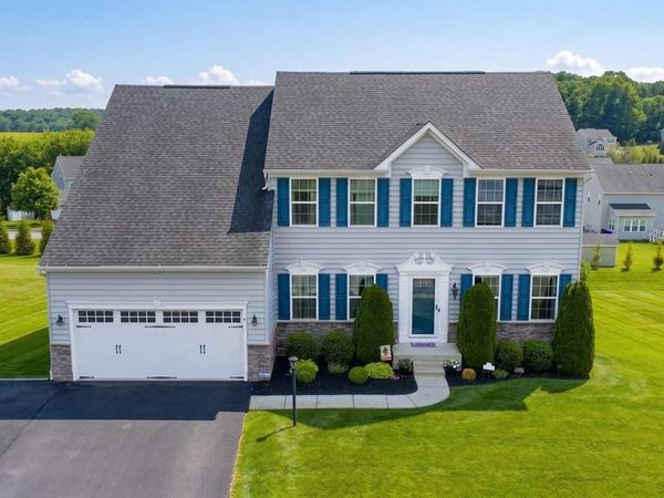 6 BEE TREE CIRCLE, NEW FREEDOM, PA 17349