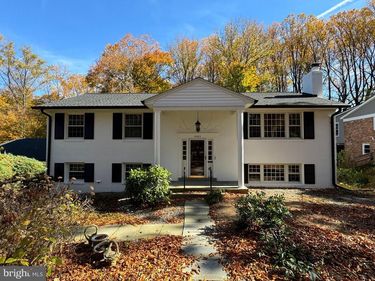 4005 KING ARTHUR ROAD, ANNANDALE, VA 22003