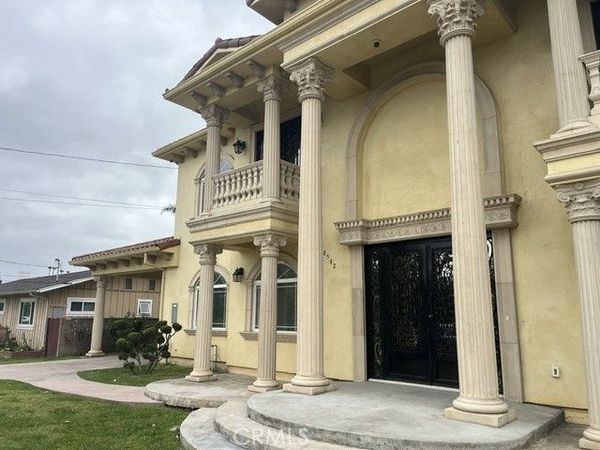 8542 11th, Downey, CA 90241