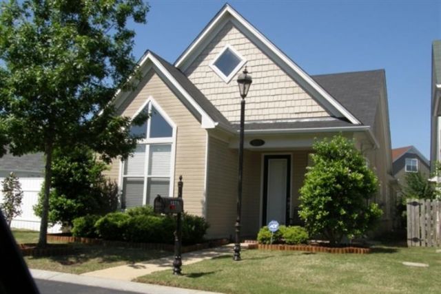 1271 ISLE BAY DR Memphis, TN 38103