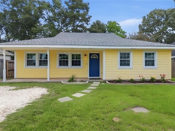 949 NORVAL Street , Mandeville, LA 70448