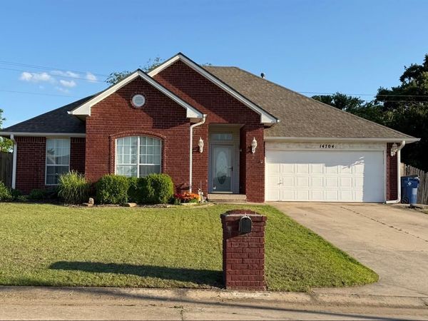14704 Choctaw Trail, Choctaw, OK 73020