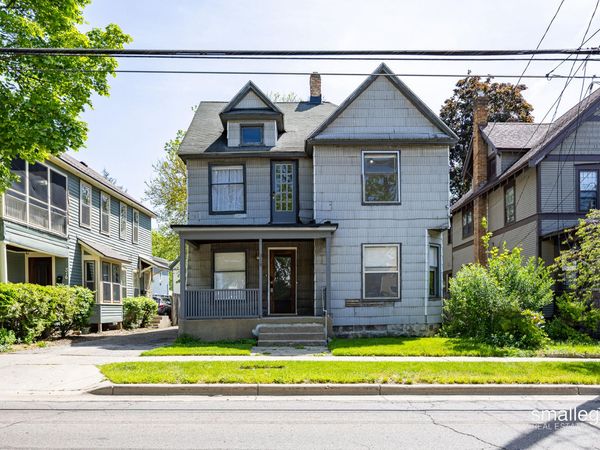 318 Diamond Avenue SE, Grand Rapids, MI 49503