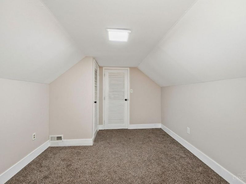 6769 Richard Avenue, North College Hill, OH 45224 Photo 6