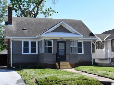 2875 Whitmore Street , Omaha, NE 68112