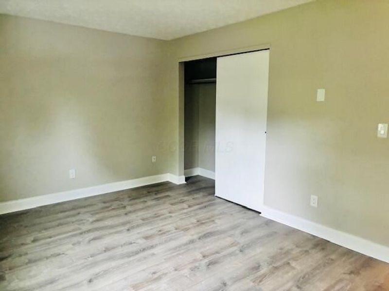 3423-3425 Demorest Road, Grove City, OH 43123 Photo 10