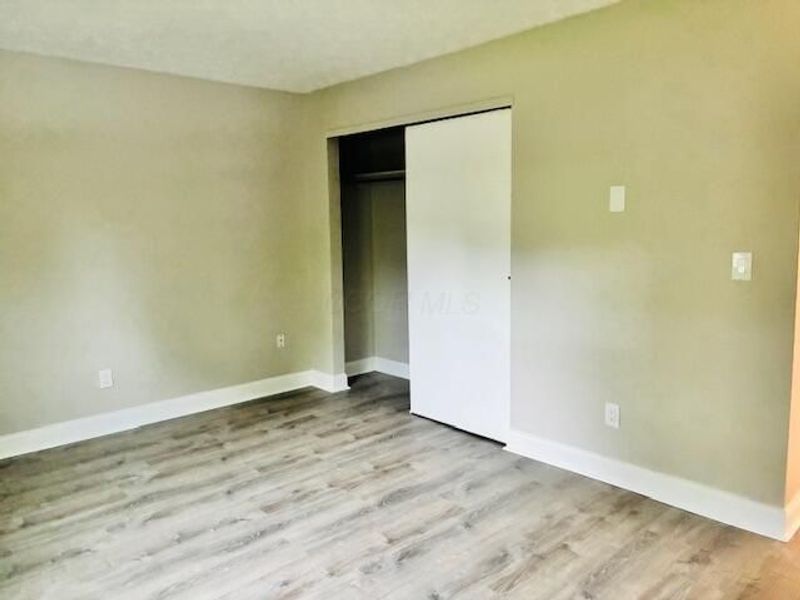 3423-3425 Demorest Road, Grove City, OH 43123 Photo 12