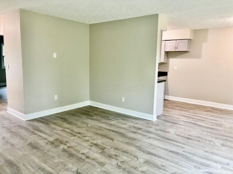 3423-3425 Demorest Road, Grove City, OH 43123 Photo 8
