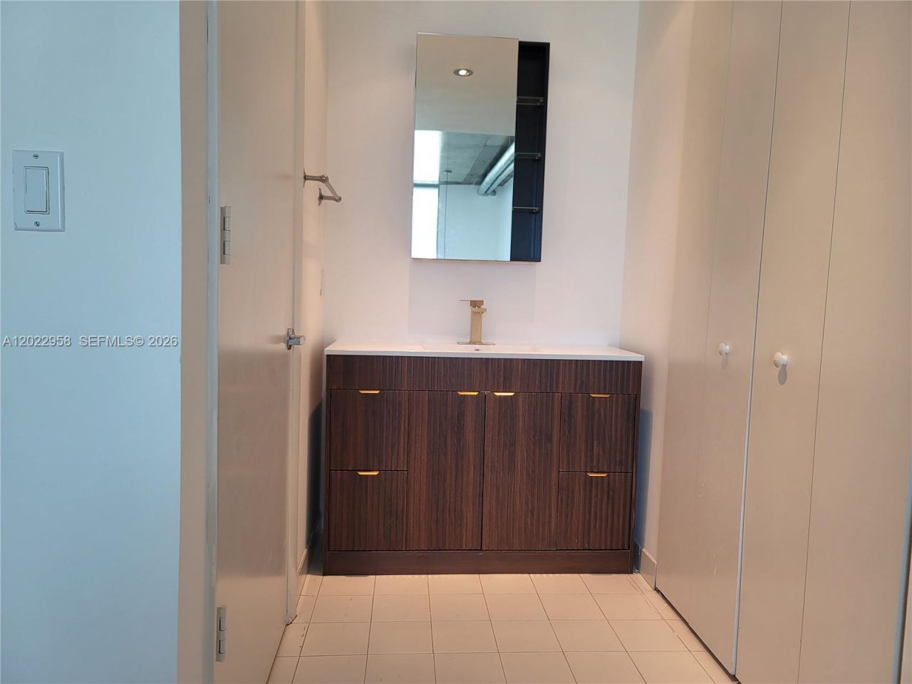 690 SW 1st Ct, Unit 1919, Miami, FL 33130 Photo