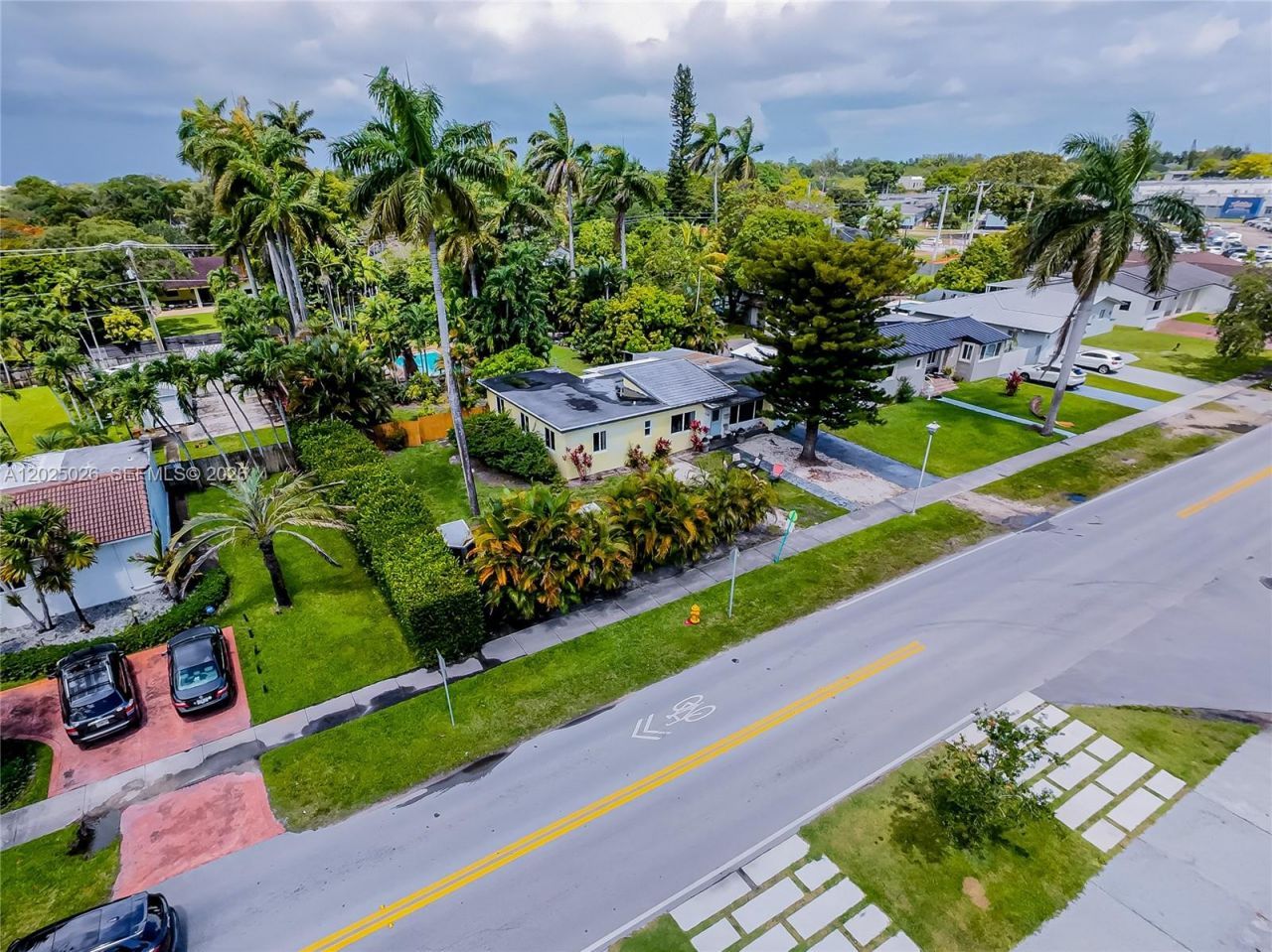 548 East Dr , Miami Springs, FL 33166 Photo