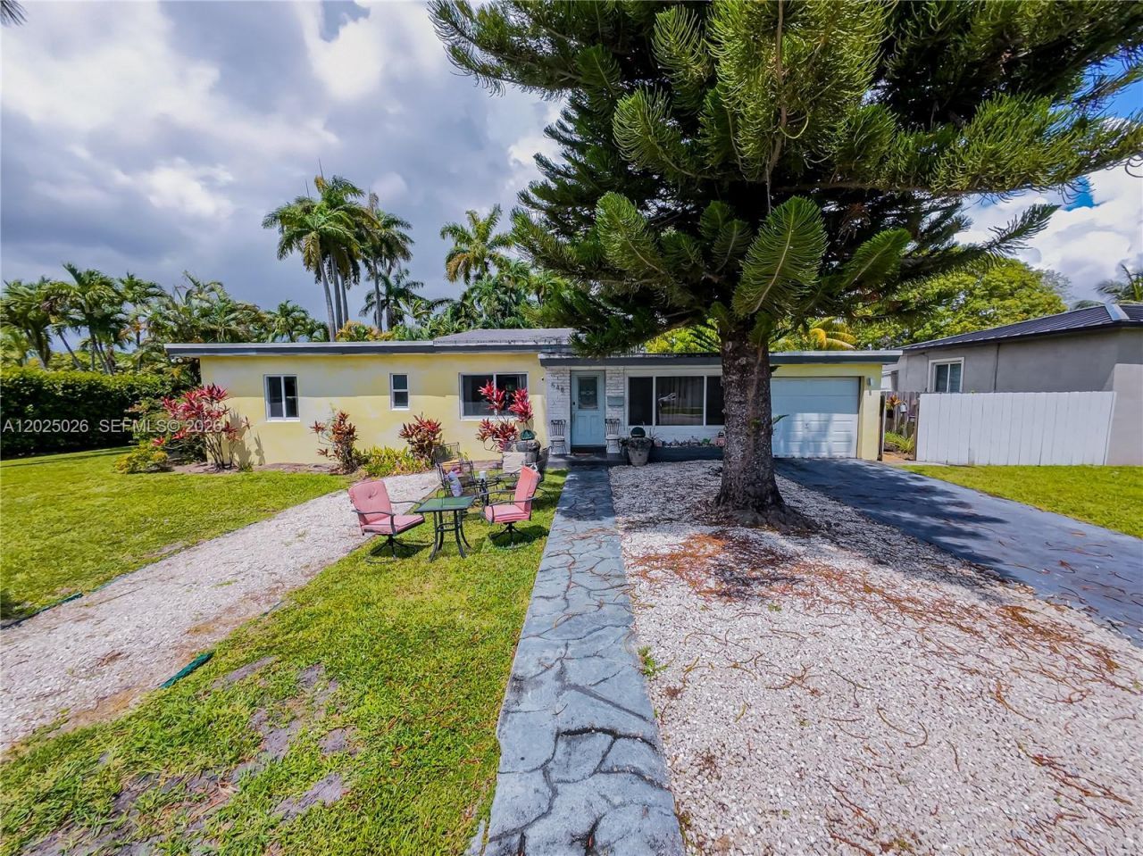 548 East Dr , Miami Springs, FL 33166 Photo