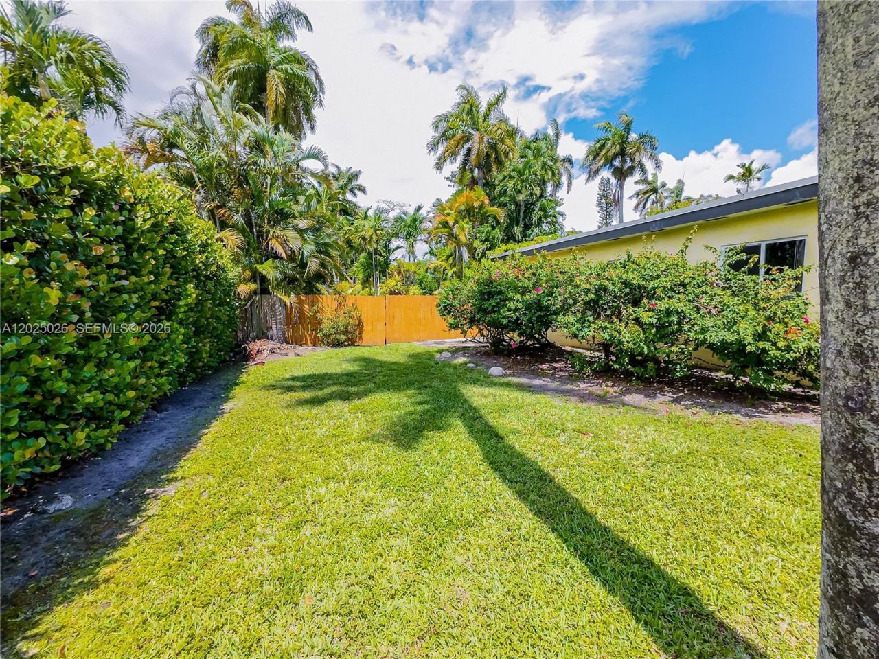 548 East Dr , Miami Springs, FL 33166 Photo