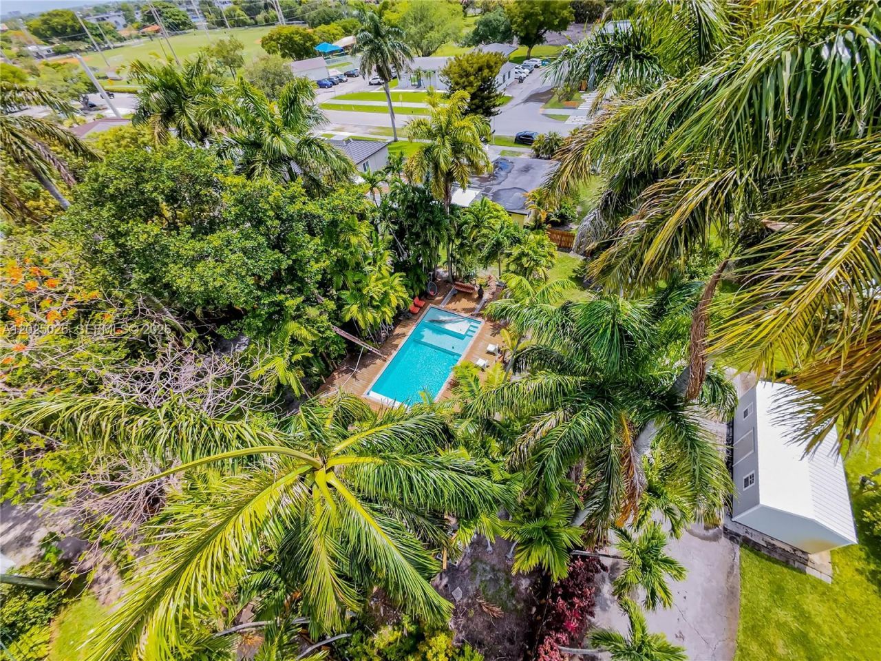 548 East Dr , Miami Springs, FL 33166 Photo