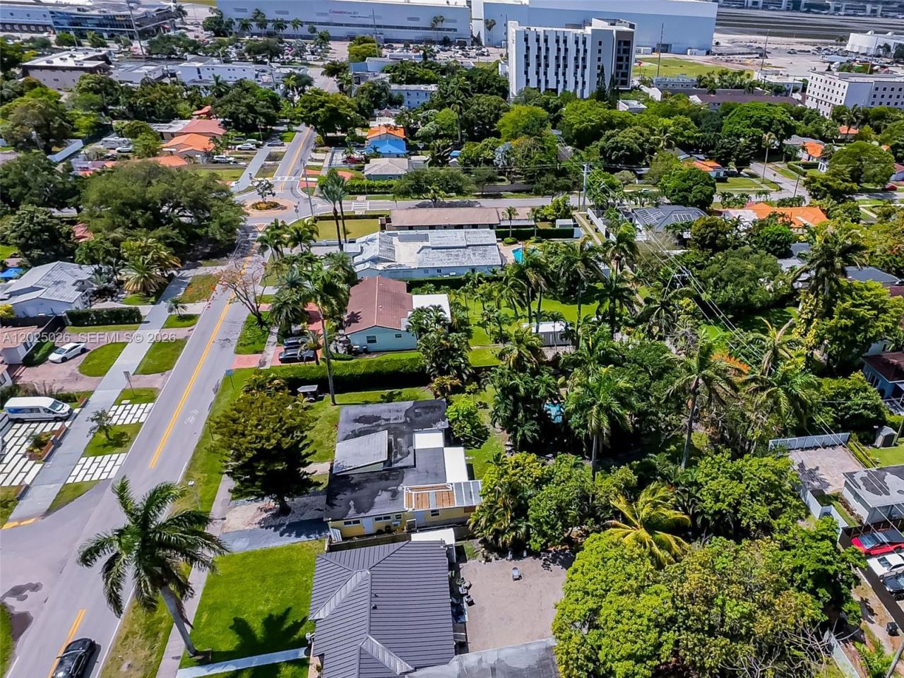 548 East Dr , Miami Springs, FL 33166 Photo